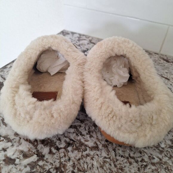 Tory Burch genuine Leather Suede sheepskin fur slippers size 7 - Picture 3 of 11